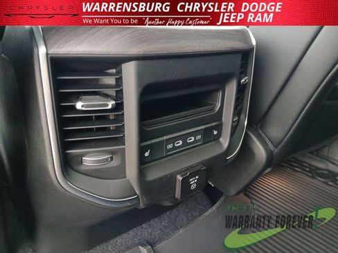New 2026 RAM 1500 Laramie AWD/4WD image 14
