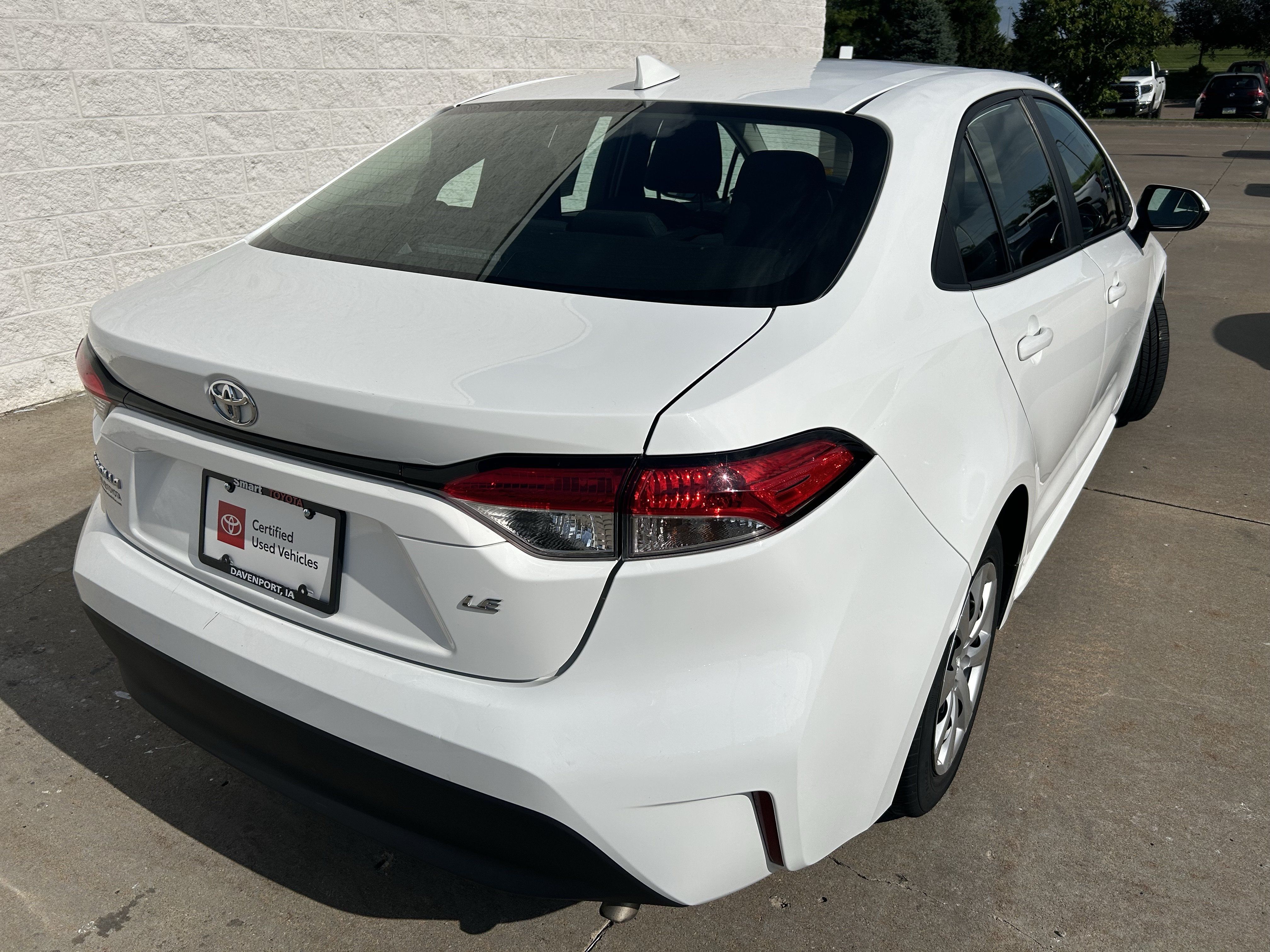 Certified 2024 Toyota Corolla LE FWD image 9