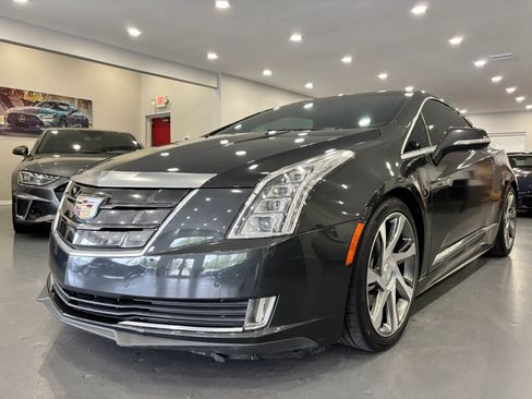 Used 2014 Cadillac ELR w/ Luxury Package FWD image 3