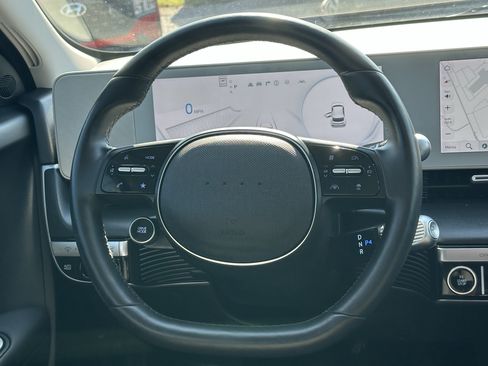 Used 2024 Hyundai Ioniq 5 SEL RWD image 22