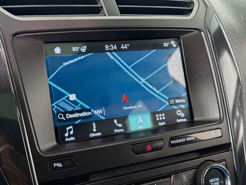 Certified 2018 Ford Explorer XLT w/ Equipment Group 202A image 13