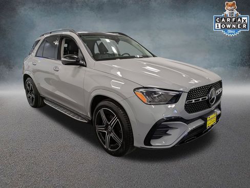 Used 2025 Mercedes-Benz GLE 350 4MATIC image 3