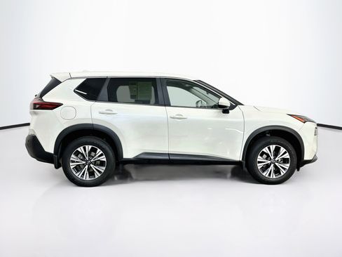 Used 2023 Nissan Rogue SV AWD/4WD image 10