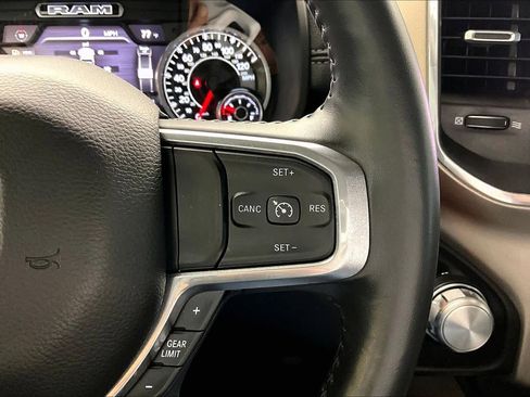 Used 2022 RAM 1500 Laramie image 24
