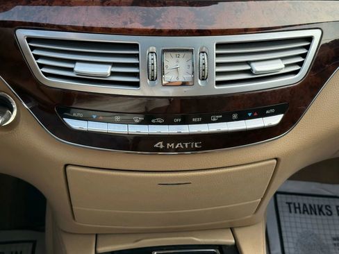 Used 2009 Mercedes-Benz S 550 4MATIC image 31