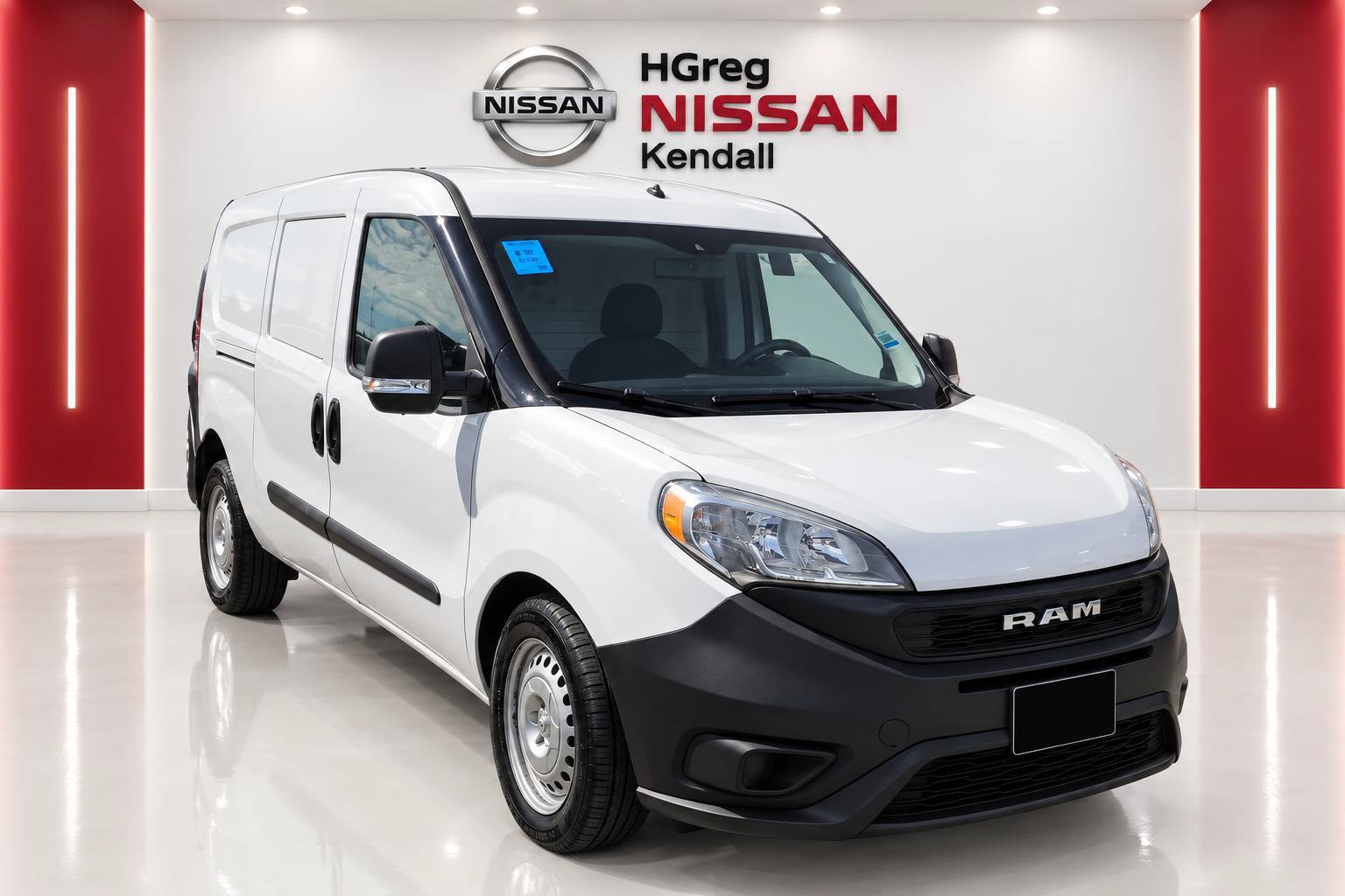 Used 2020 RAM ProMaster City Tradesman FWD image 2
