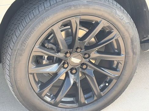 Used 2024 Cadillac Escalade Sport w/ LPO, ONYX Package image 11