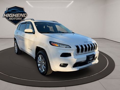 Used 2017 Jeep Cherokee Overland w/ Heavy Duty Protection Group image 9