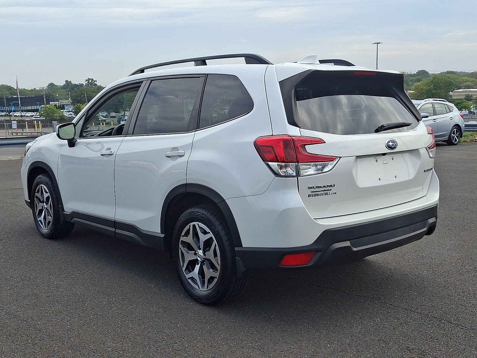Used 2021 Subaru Forester Premium AWD/4WD image 4