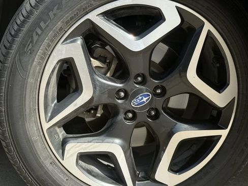 Used 2019 Subaru Crosstrek 2.0i Limited w/ Moonroof Package w/Navigation AWD/4WD image 8