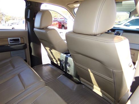 Used 2011 Ford F150 Lariat w/ Lariat Chrome Pkg image 43