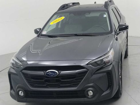 Certified 2025 Subaru Outback Premium image 3