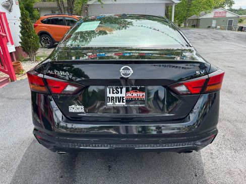 Used 2019 Nissan Altima 2.5 SV FWD image 6