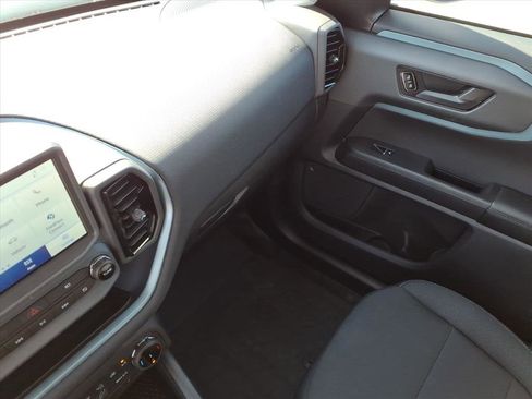 Used 2024 Ford Bronco Sport Badlands image 18