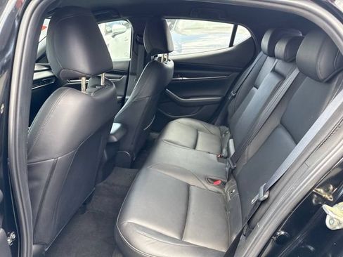 Used 2023 MAZDA MAZDA3 s FWD image 7