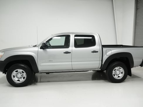 Used 2014 Toyota Tacoma 4x4 Double Cab image 6