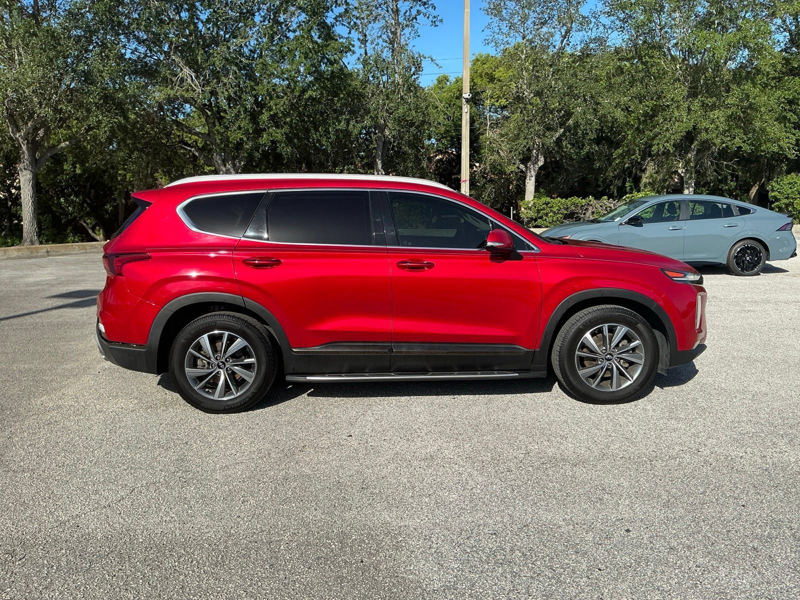 Used 2020 Hyundai Santa Fe Limited FWD image 10