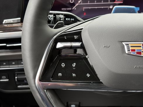 New 2025 Cadillac Escalade Premium Luxury w/ Touring Package image 13