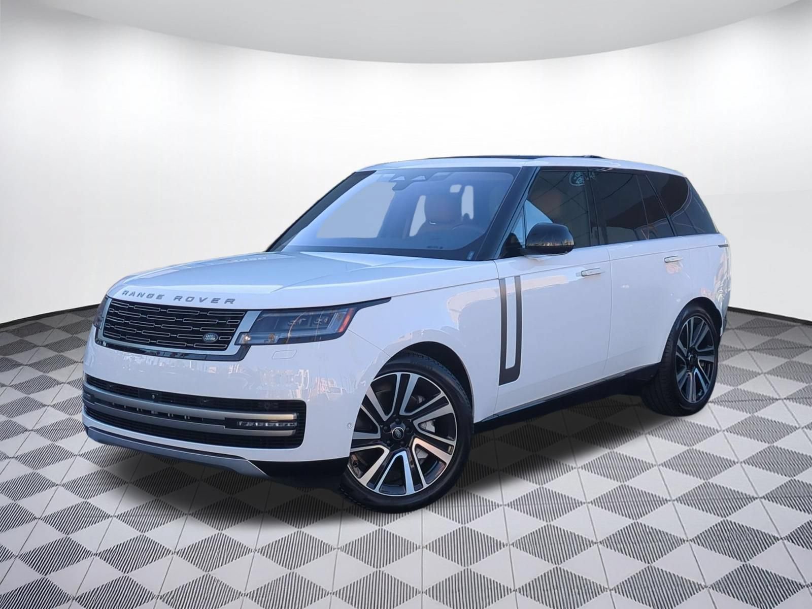 Used 2023 Land Rover Range Rover SE AWD/4WD image 1