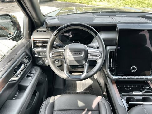 New 2026 GMC Yukon Denali w/ Denali Reserve Package AWD/4WD image 66