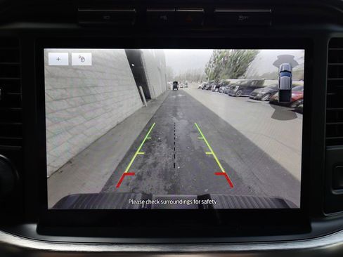 Used 2023 Ford F150 Lariat w/ Equipment Group 502A High image 8