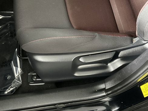 Used 2025 Toyota Corolla SE image 20