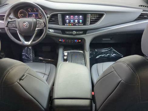 Used 2023 Buick Enclave Essence image 16