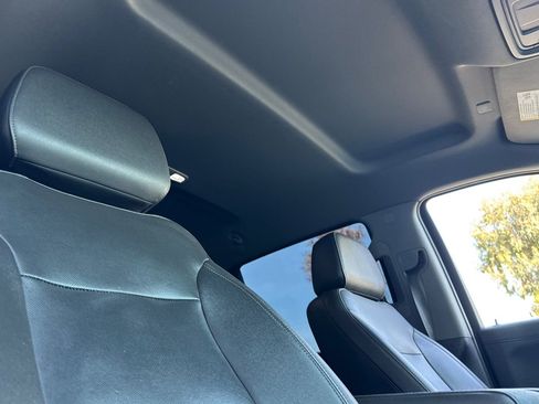 Used 2021 GMC Sierra 1500 SLT image 20