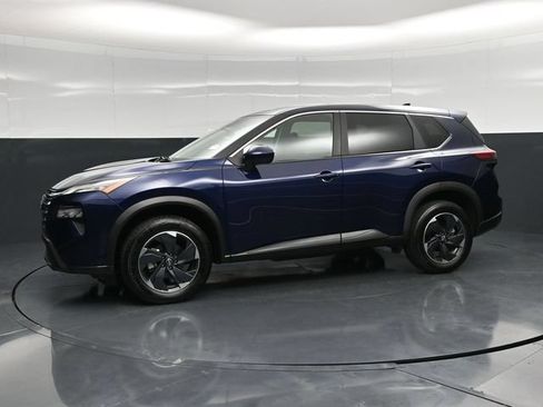 Used 2025 Nissan Rogue SV AWD/4WD image 8