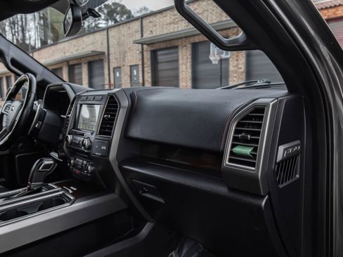 Used 2017 Ford F150 Raptor w/ Equipment Group 802A Luxury image 27