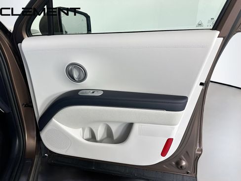 Certified 2026 Hyundai Palisade Calligraphy FWD image 38