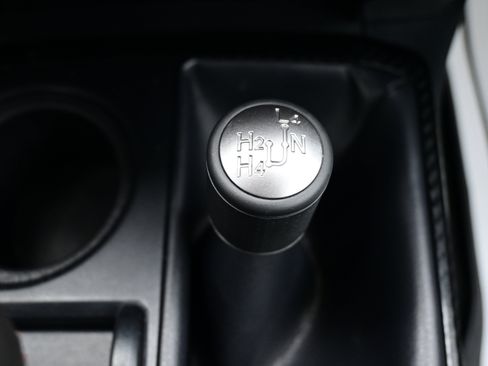 Used 2022 Toyota 4Runner TRD Off-Road Premium image 30