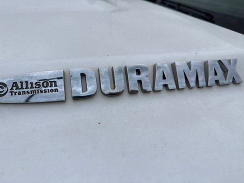 Used 2019 GMC Sierra 2500 Denali w/ Duramax Plus Package AWD/4WD image 35