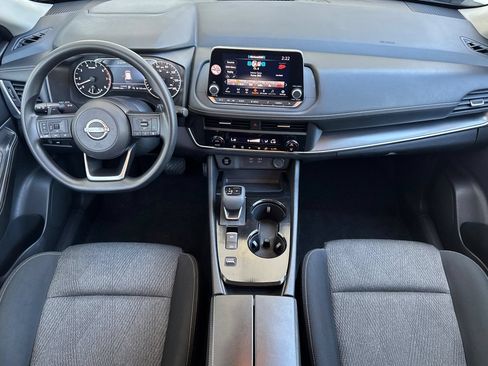 Used 2024 Nissan Rogue SV FWD image 14