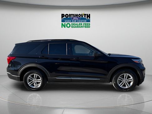 Used 2022 Ford Explorer XLT w/ Equipment Group 202A AWD/4WD image 6
