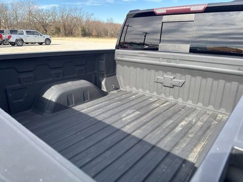 Used 2019 Chevrolet Silverado 1500 LT Trail Boss image 12