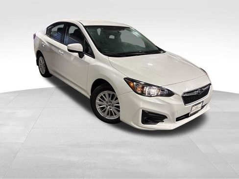 Used 2017 Subaru Impreza 2.0i Premium image 11