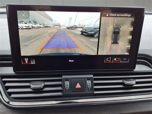 Used 2022 Audi Q5 2.0T Premium Plus w/ Premium Plus Package image 19