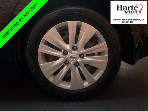 Certified 2022 Nissan Sentra S image 13