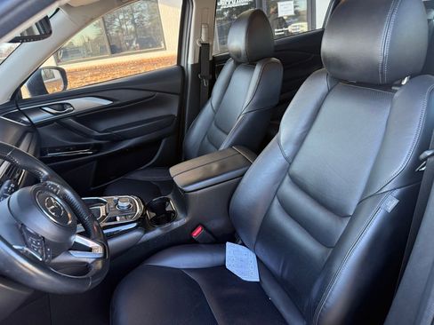 Used 2023 MAZDA CX-9 Touring image 3