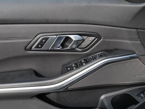 Used 2023 BMW M3 Competition image 22