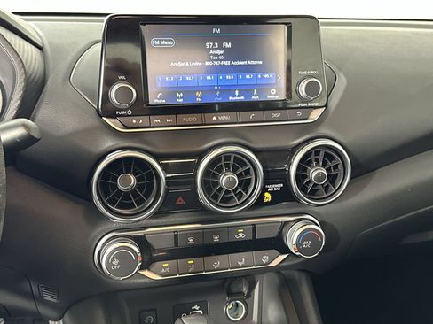 Used 2025 Nissan Sentra S FWD image 21