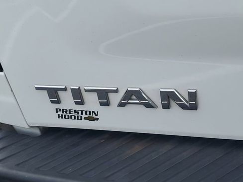 Used 2014 Nissan Titan PRO-4X w/ Pro-4x Luxury Package AWD/4WD image 9