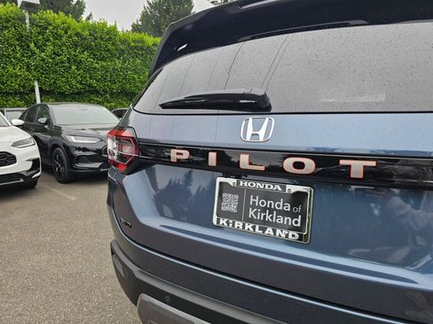 New 2026 Honda Pilot TrailSport image 15