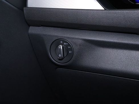 Used 2022 Volkswagen Jetta Sport image 23