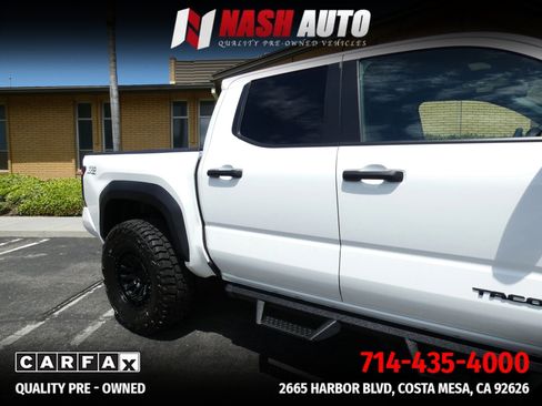 Used 2025 Toyota Tacoma TRD Off-Road w/ TRD Off Road Premium Package AWD/4WD image 6