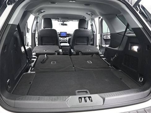 Certified 2023 Ford Explorer XLT w/ Equipment Group 202A RWD image 25