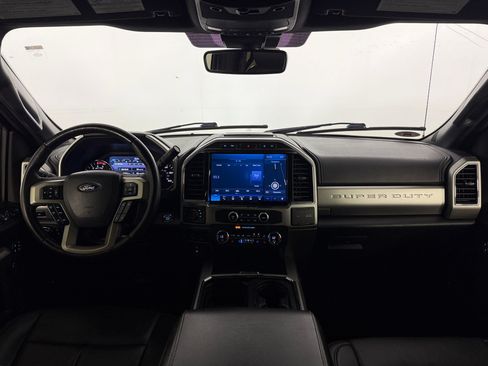 Used 2022 Ford F250 Lariat w/ Black Appearance Package AWD/4WD image 12