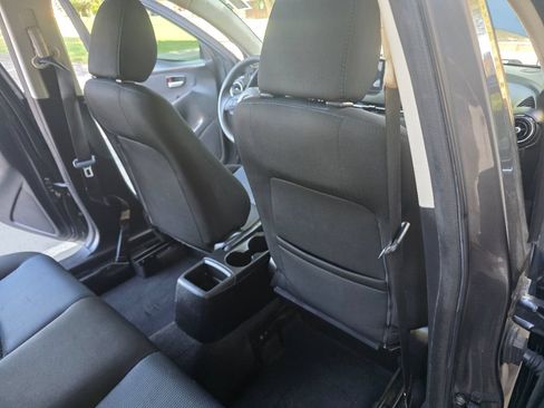 Used 2018 Toyota Yaris iA FWD image 21