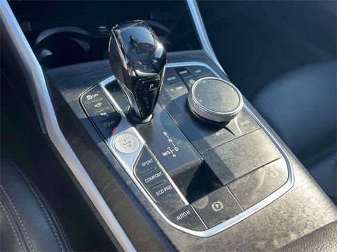 Used 2019 BMW 330i xDrive Sedan w/ Premium Package image 26